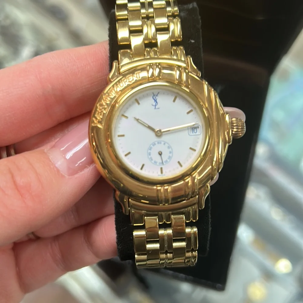 Men’s YSL watch - Picture 2 of 9